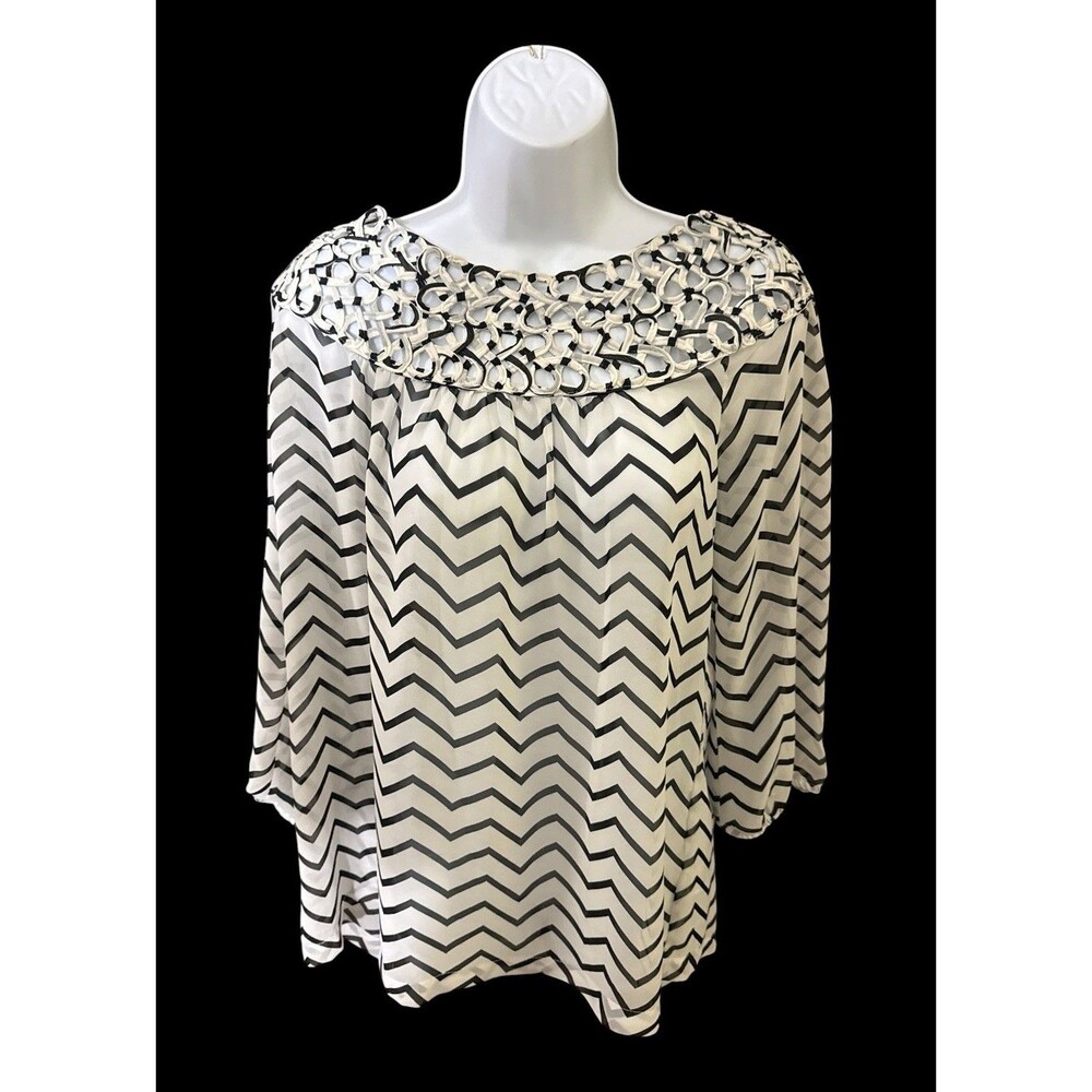 Umgee L Large Black White Chevron Sheer Blouse Top 3/4 Sleeve Cutout Neckline